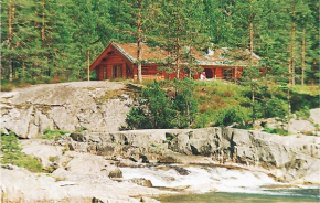 Holiday home Dølemo Fosslaugfoss